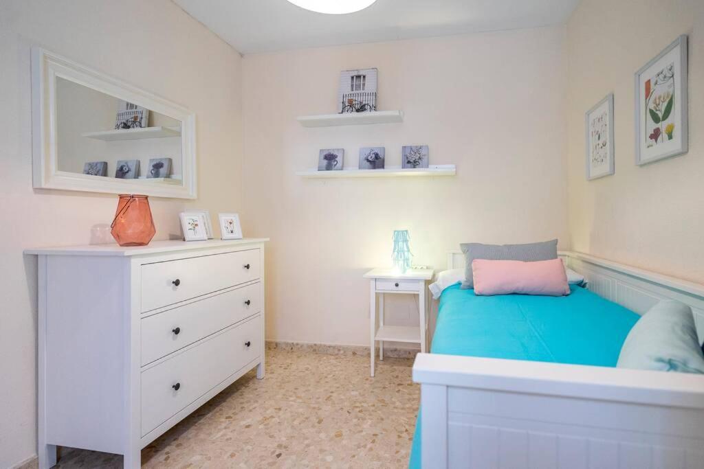 Apartamento Luminosa y soleada casa en el cento de Torre del Mar Exterior foto